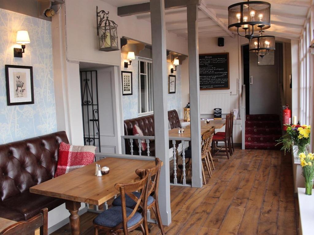 Cockhaven Arms Hotel Bishopsteignton Buitenkant foto